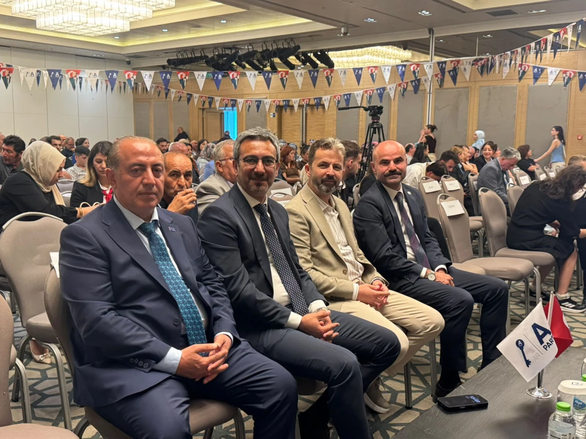 Anahtar Parti D&uuml;zce Teşkilatı Zonguldak A&ccedil;ılışına Katıldı