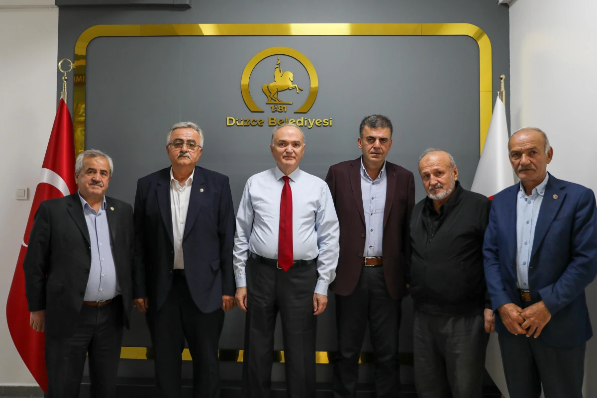 BAŞKAN ÖZLÜ ZİRAAT ODASI BAŞKANLARI İLE BİR ARAYA GELDİ
