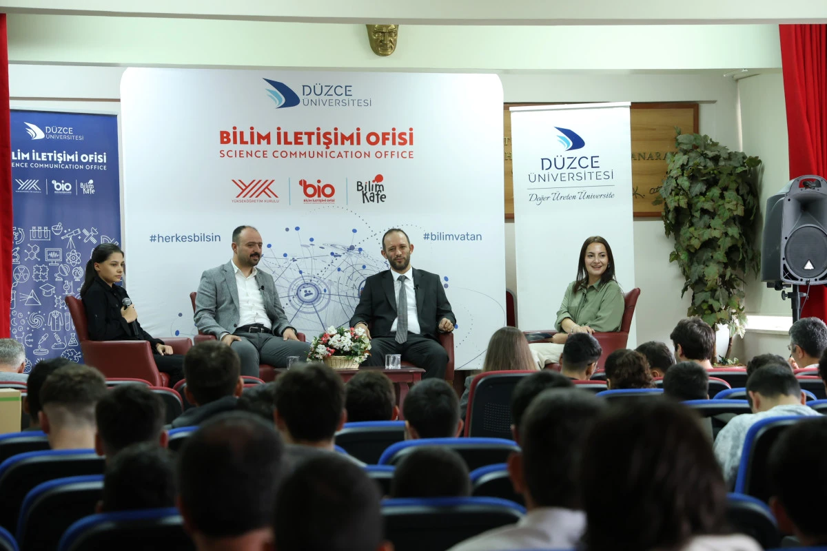 Bilim Kafe'de Geleceğin Meslekleri Konuşuldu