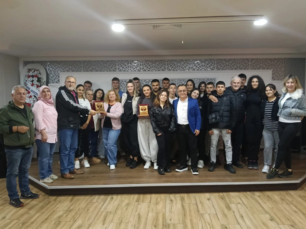 Bulgar &Ouml;ğrenciler Erasmus Projesiyle D&uuml;zce'de Staj Yapıyor