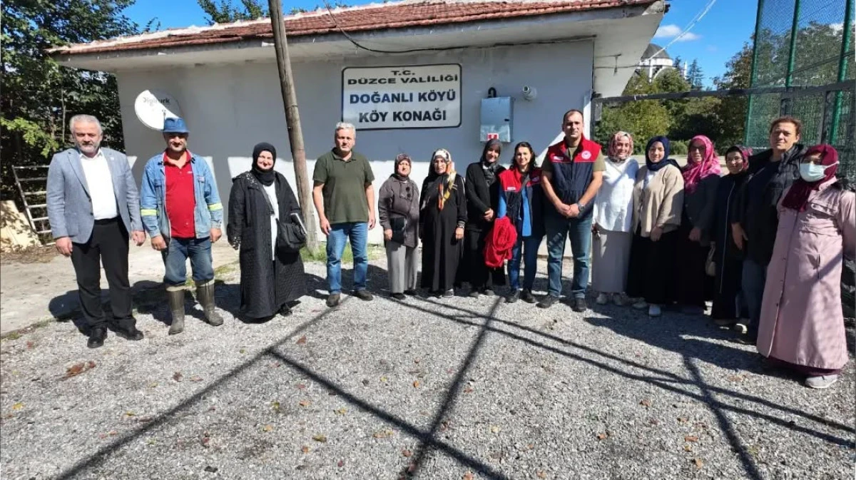 Doğanlı K&ouml;y&uuml;nde &Uuml;reticilere Kapsamlı Tarım ve Hayvancılık Eğitimi