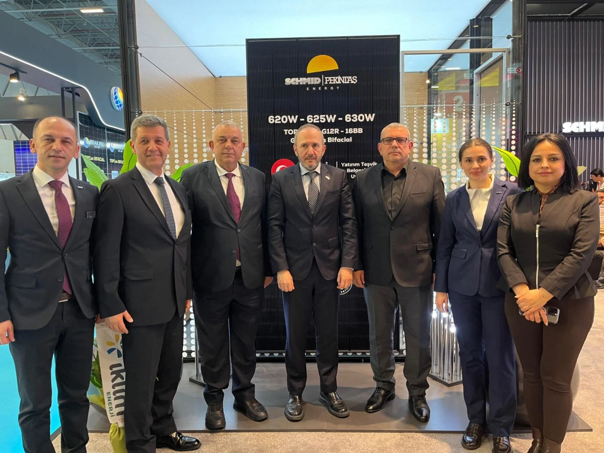 DTSO Başkanı Bıyık Solarex Fuarı'nda D&uuml;zceli &Uuml;yeleri Ziyaret Etti