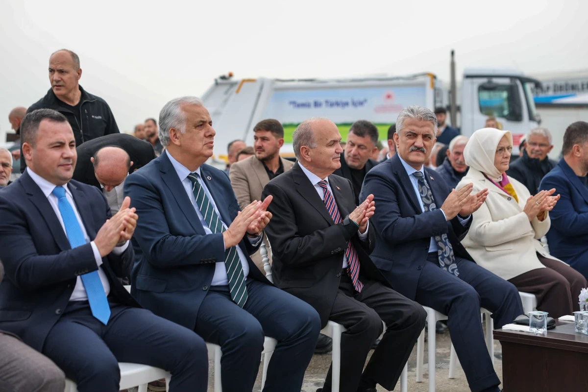 D&uuml;zce'de &Ccedil;ift&ccedil;ilere Mobil Mutfak ve Sera Hibe Desteği