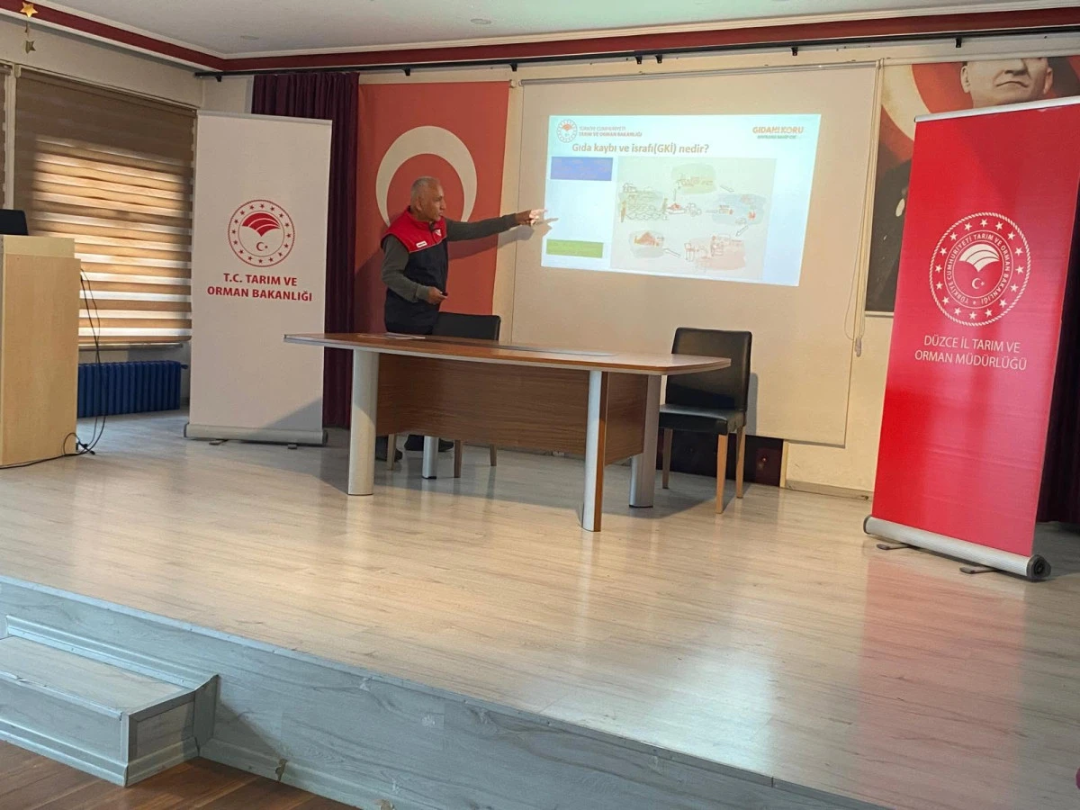 D&uuml;zce&rsquo;de &Ouml;ğrencilere Gıda İsrafı ve Tasarruf Eğitimi Verildi