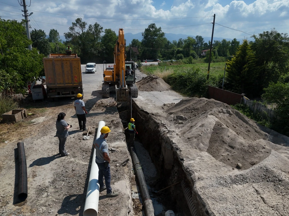 D&uuml;zce&rsquo;nin İ&ccedil;me Suyu Hattı Yenileniyor: 18 Kilometre Tamam!