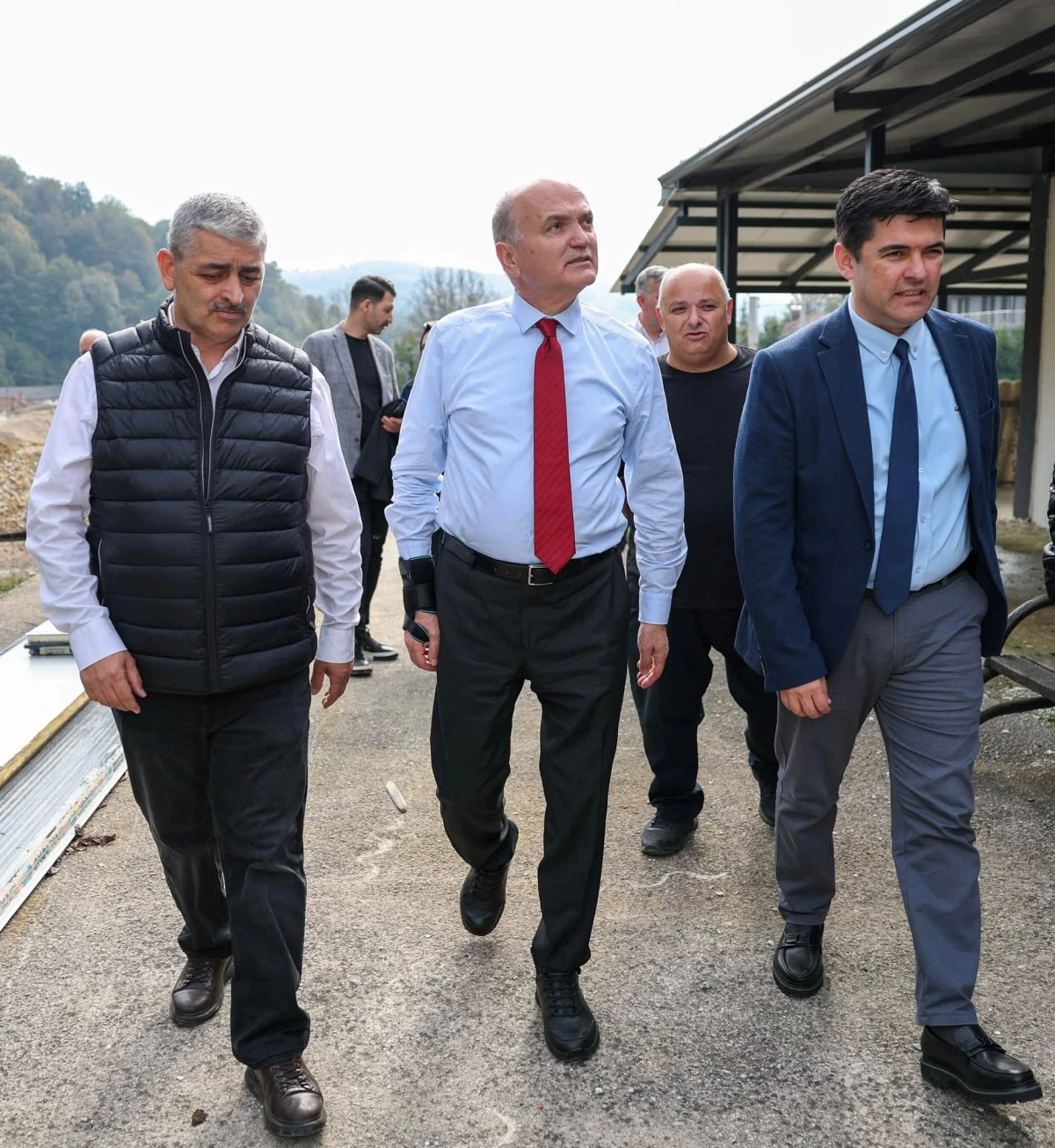 D&uuml;zce&rsquo;yi Bu Tablo Kalkındıracak: Siyasette &Ouml;rnek Birliktelik!