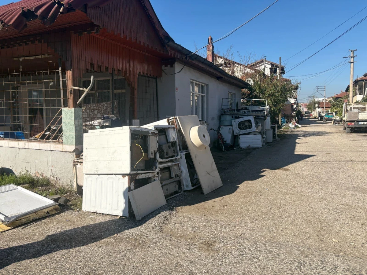Kamusal Alanlarda Hurdacılık Yapanlara Sıkı Denetim