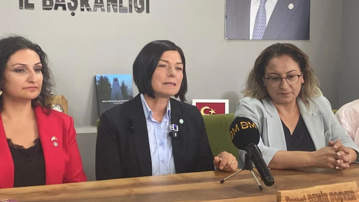Kevser Ofluoğlu&rsquo;ndan D&uuml;zce&rsquo;de İktidara Sert Eleştiriler